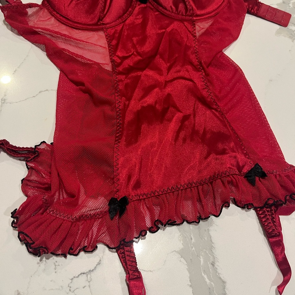 Frederick's of Hollywood Corset Garter Straps Size Small Elegant Red Sexy Sheer - Picture 2 of 14